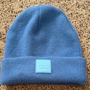 🩵 ALO Yoga 🩵Blue Knit Cuffed Beanie